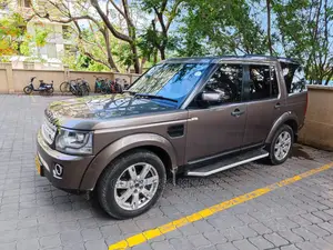 Land Rover Discovery 2005 Gold