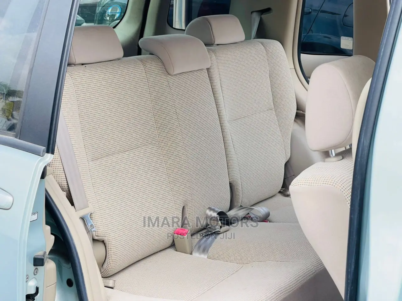 Toyota Raum 2004 Gray