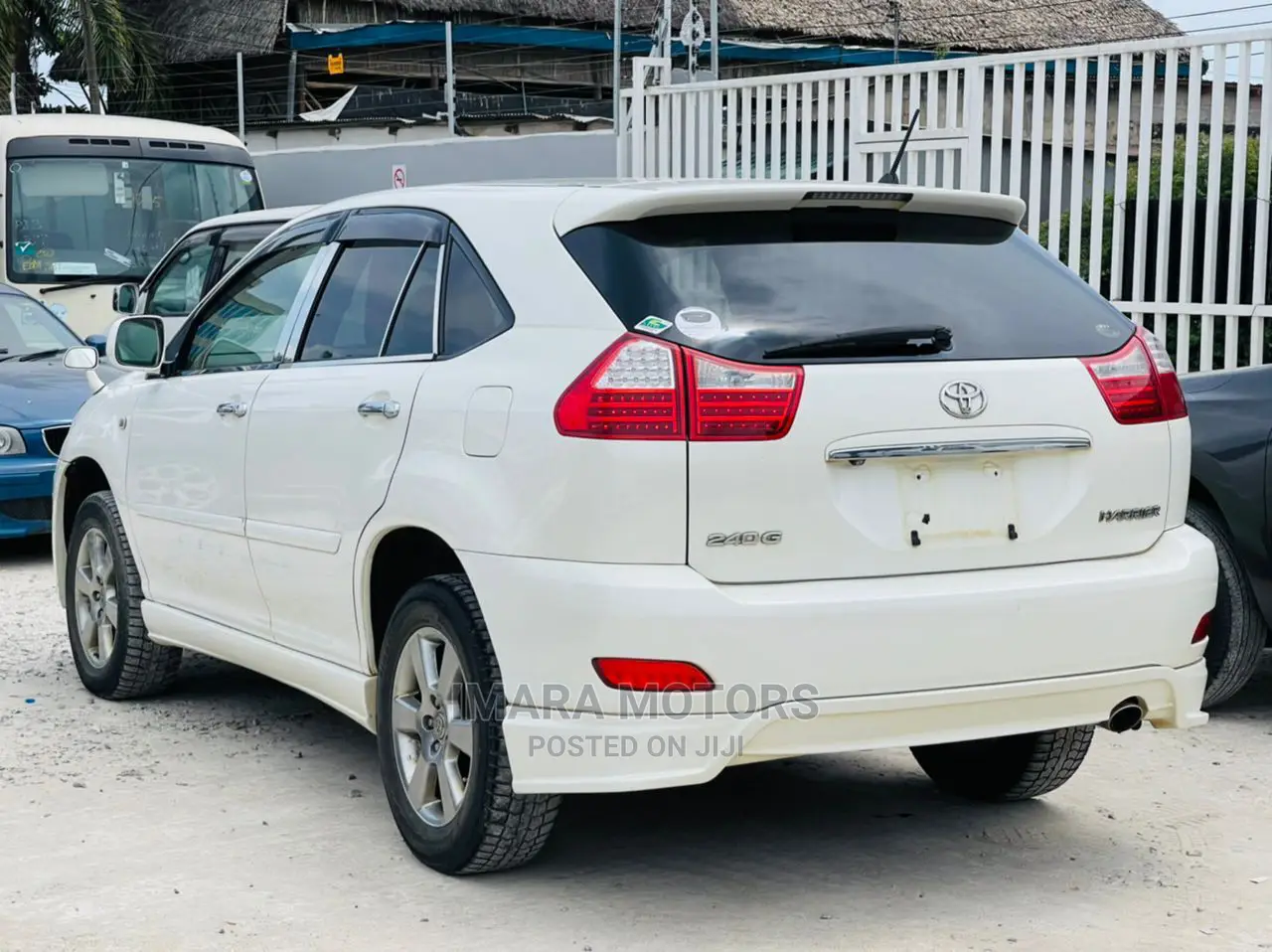 Toyota Harrier 2006 White
