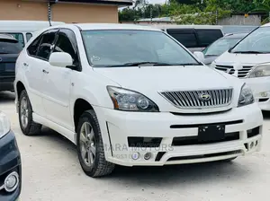 Toyota Harrier 2006 White