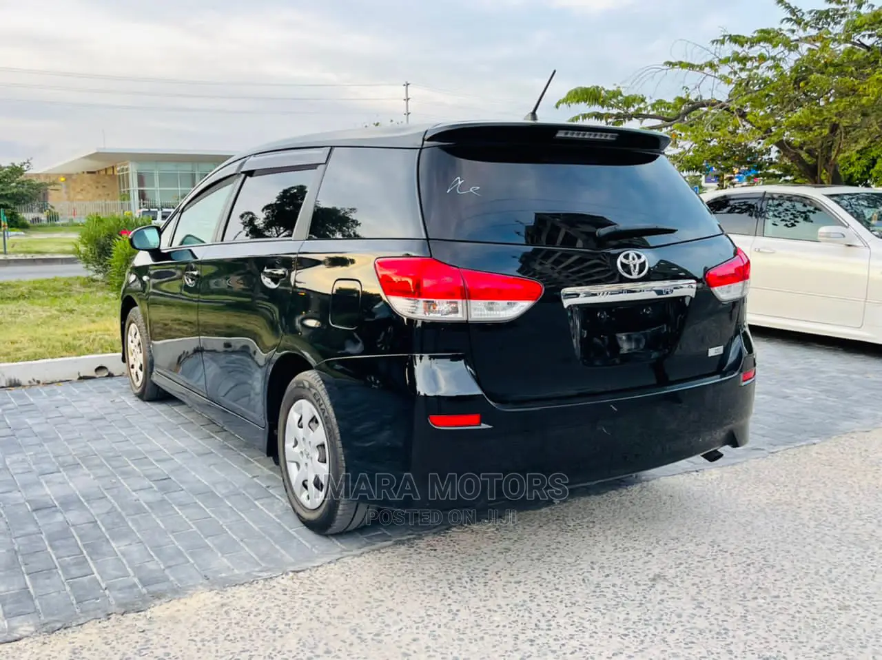 Toyota Wish 2011 Blue