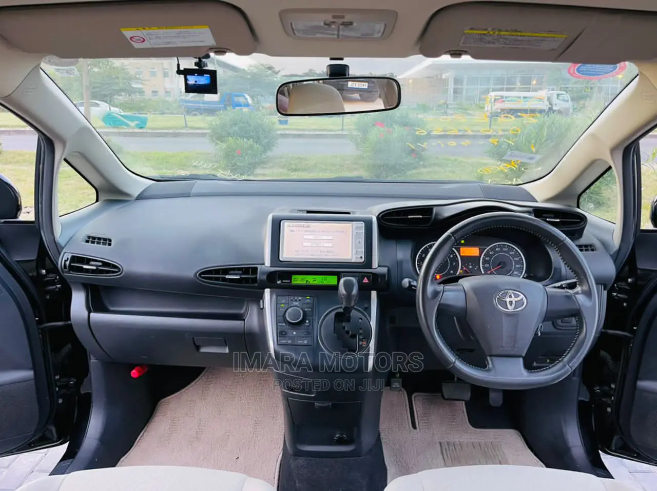 Toyota Wish 2011 Blue