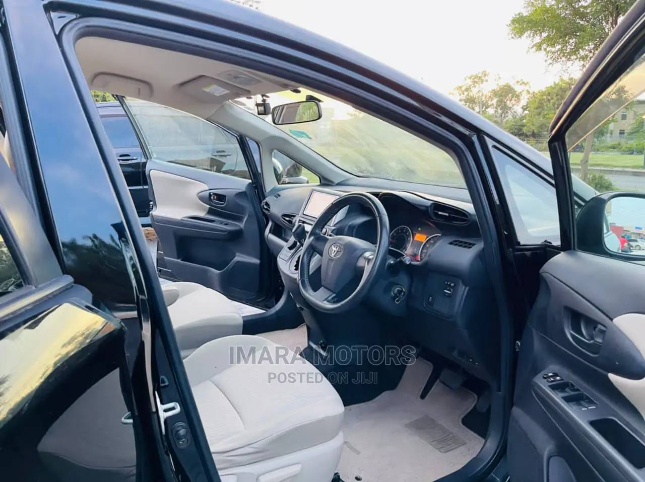 Toyota Wish 2011 Blue