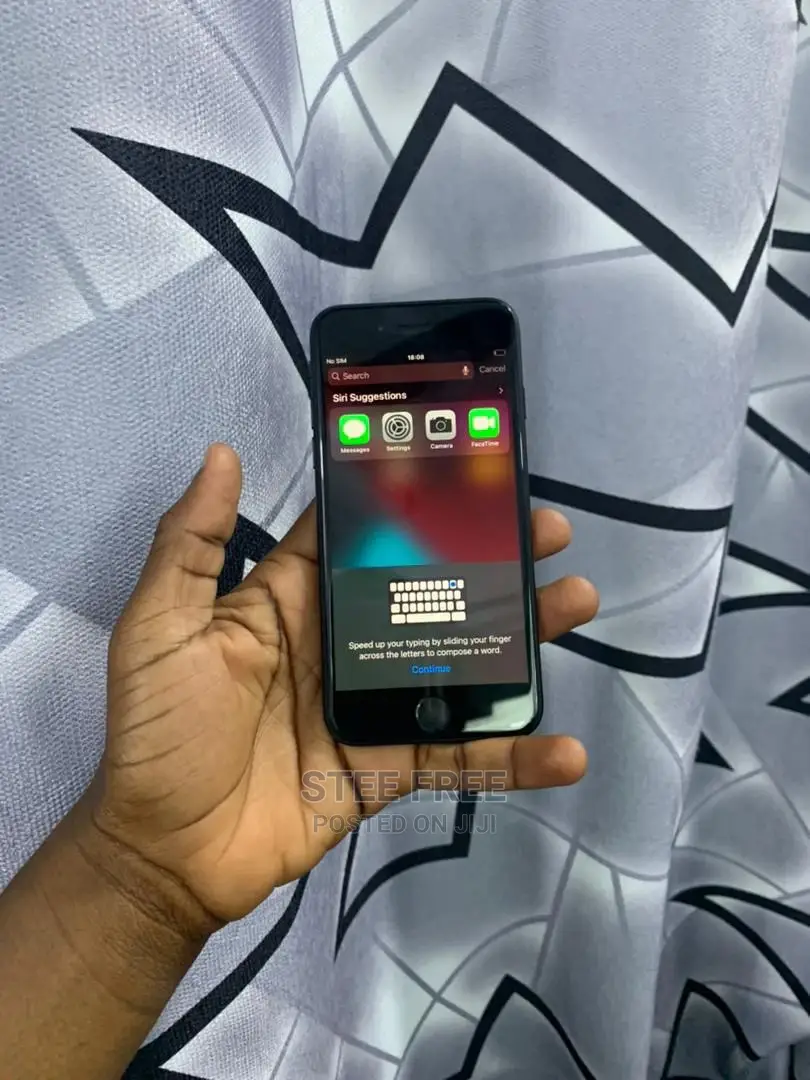 Apple iPhone 7 32 GB Black