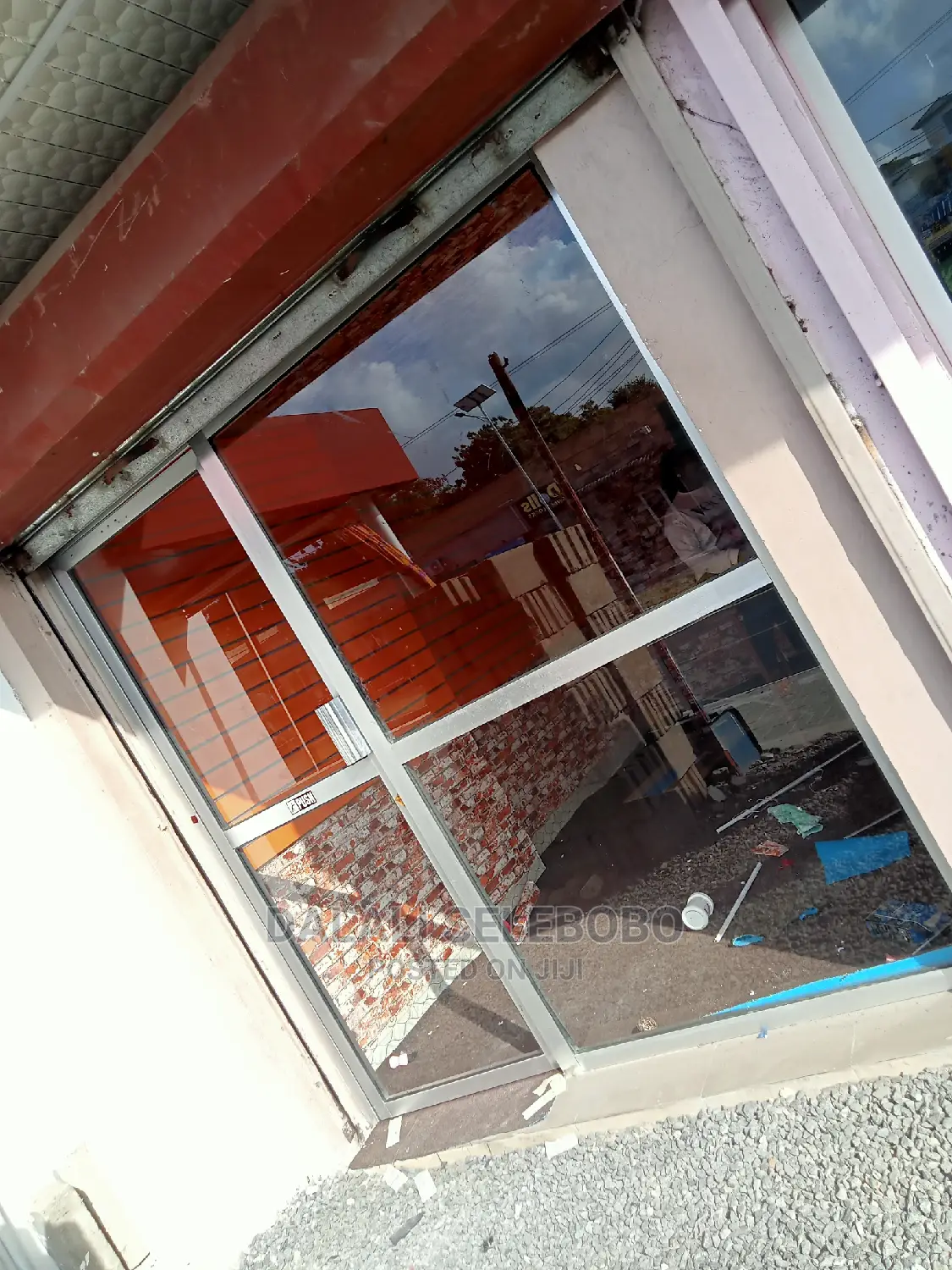 Frem Inatizama Main Road