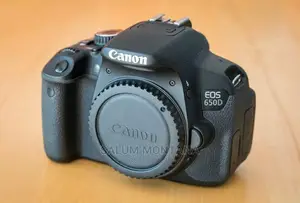 Canon 650D With Lens 18_55mm