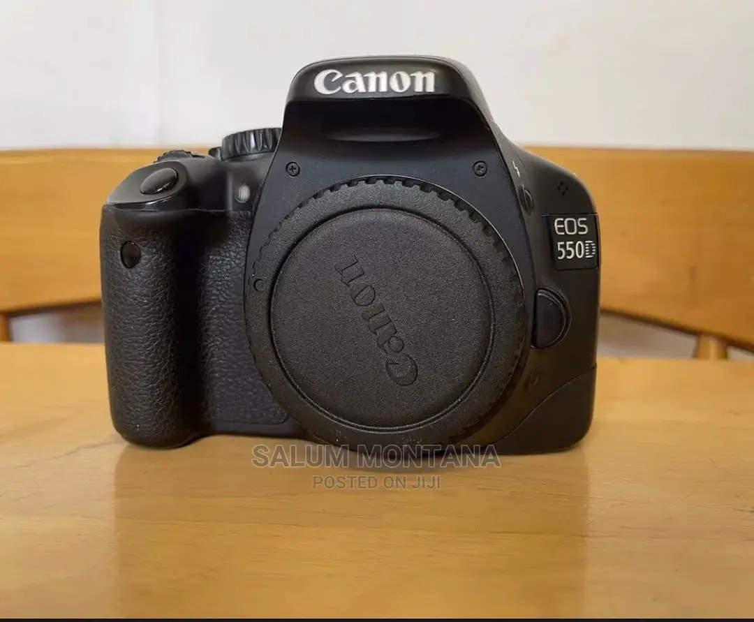 Canon 500D With 18-55mm.