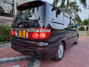 Toyota Alphard 2004 Black