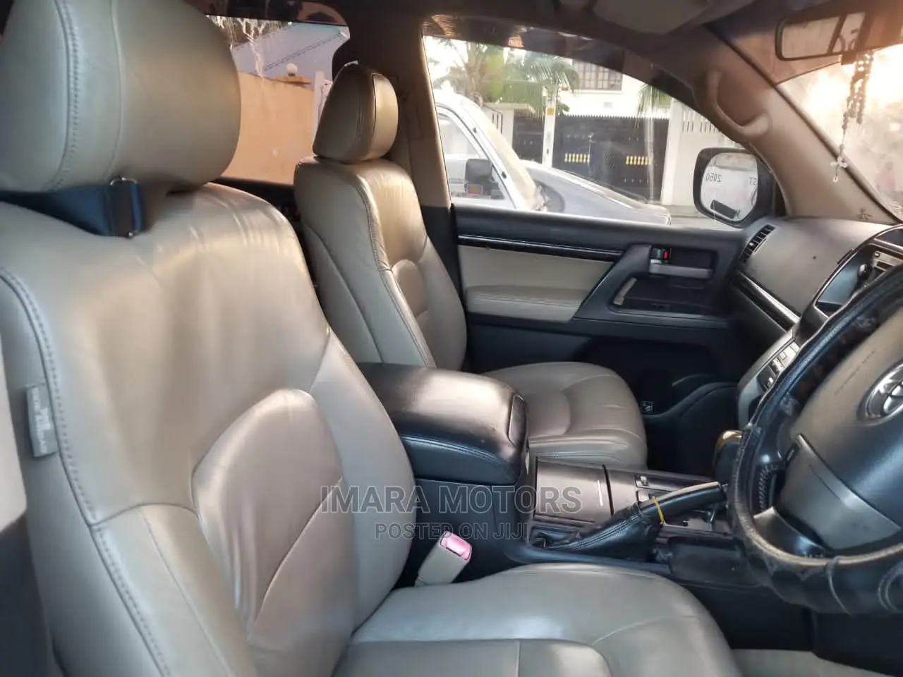 Toyota Land Cruiser 2009