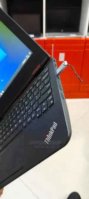 New Laptop Lenovo Yoga 11e 4GB Intel Celeron SSD 128GB