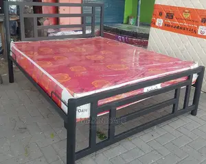 Vitanda Simple Na Imara Kwa Bei Nafuu