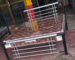 Vitanda Simple Na Imara Kwa Bei Nafuu