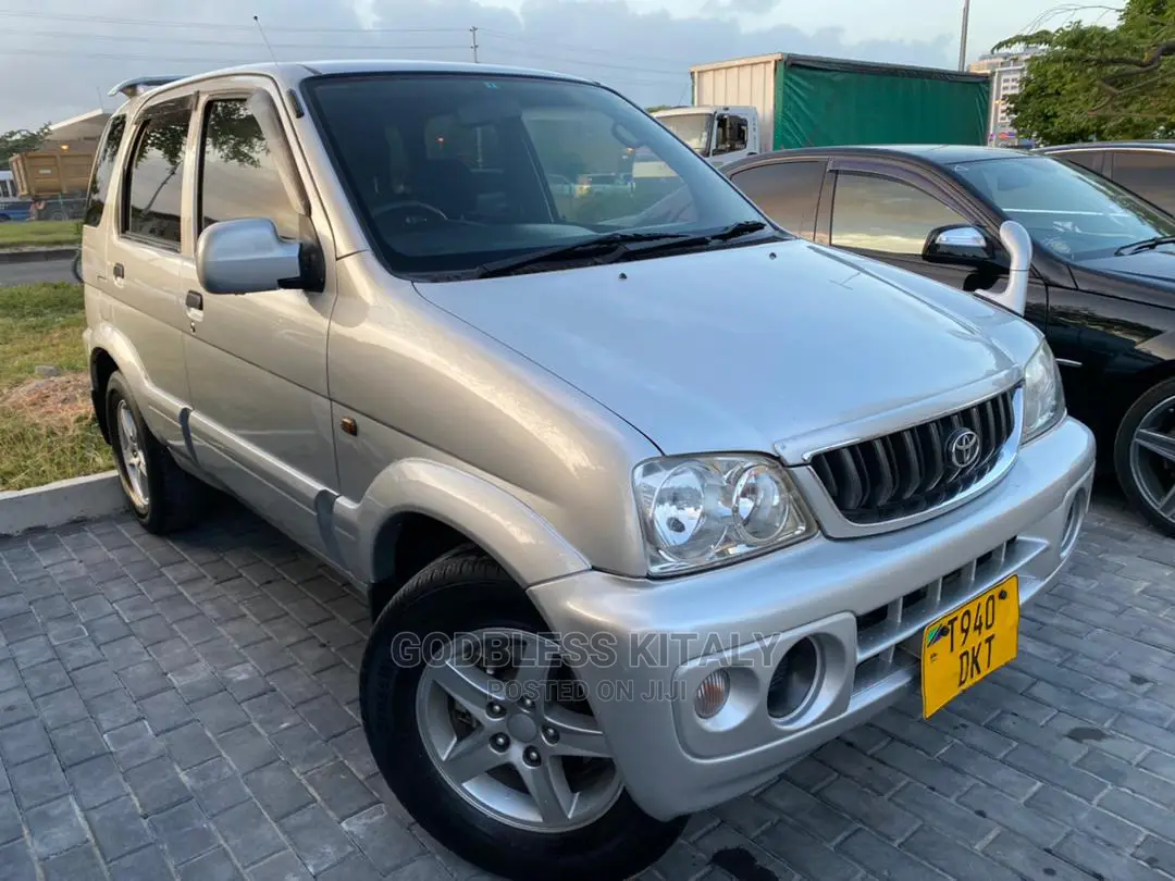 Toyota Cami 2002 Silver