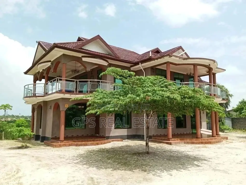 4bdrm Bungalow in Safari Slayo, Kinondoni for Sale