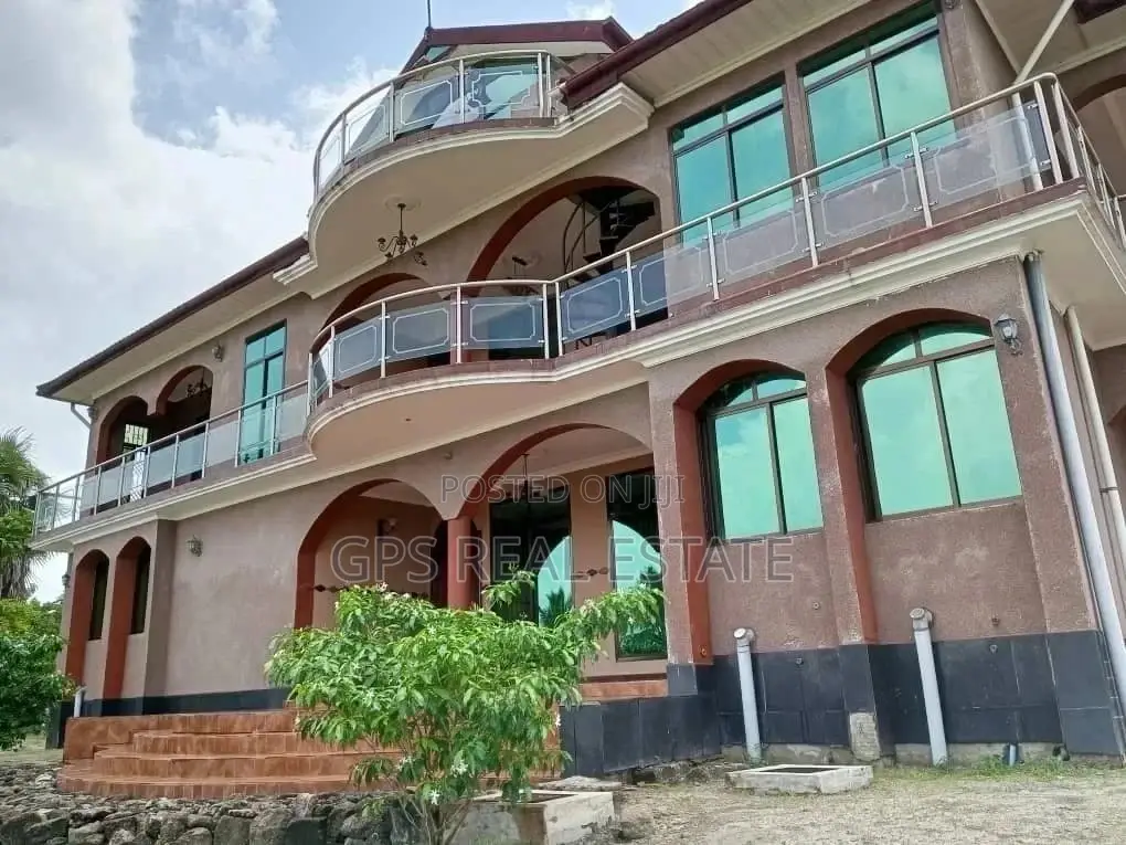 4bdrm Bungalow in Safari Slayo, Kinondoni for Sale