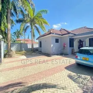 3bdrm House in Safari Slayo, Kinondoni for Sale