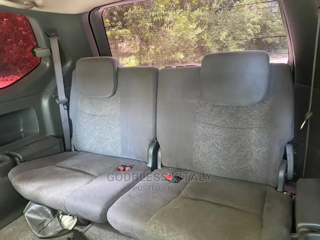 Toyota Land Cruiser 2005 Black