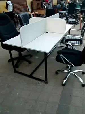 Work Station Table