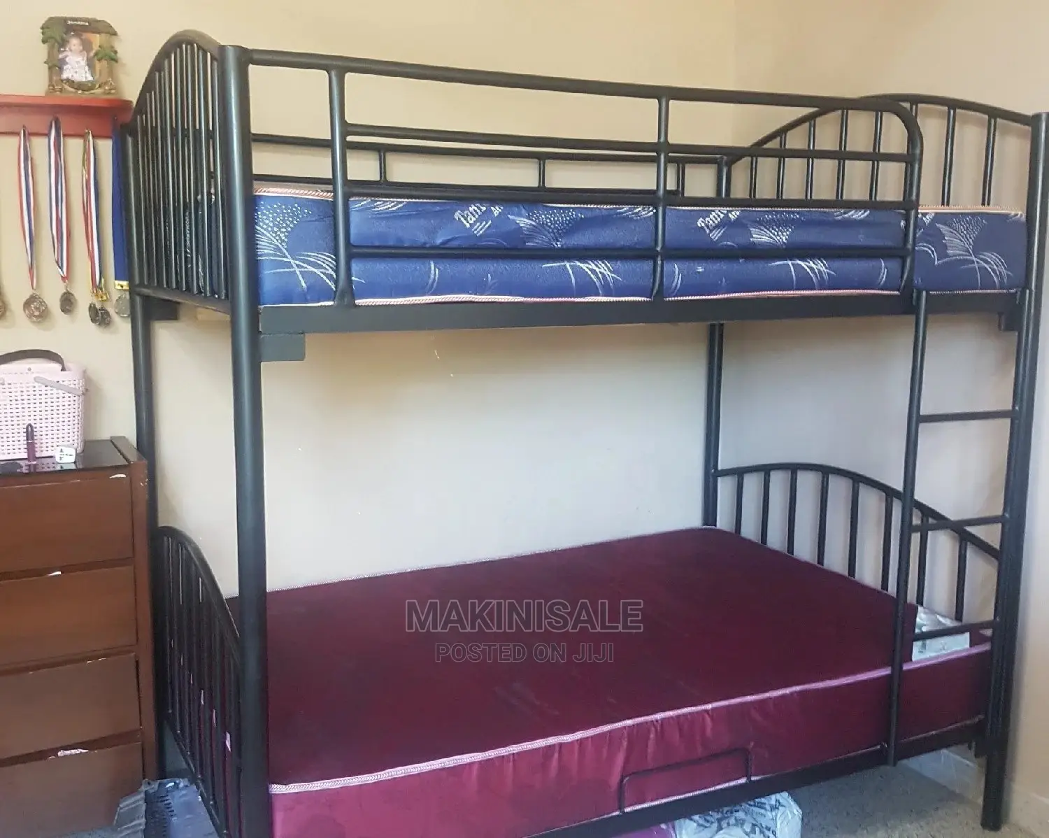 Kitanda Kizuri Sana Simple Kwa Bei Nafuu Sana
