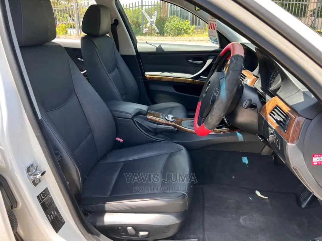 BMW 3 Series 2006 Off White
