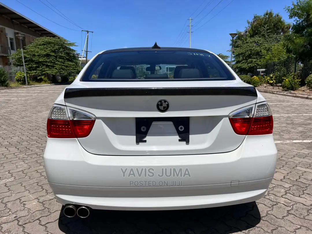 BMW 3 Series 2006 Off White