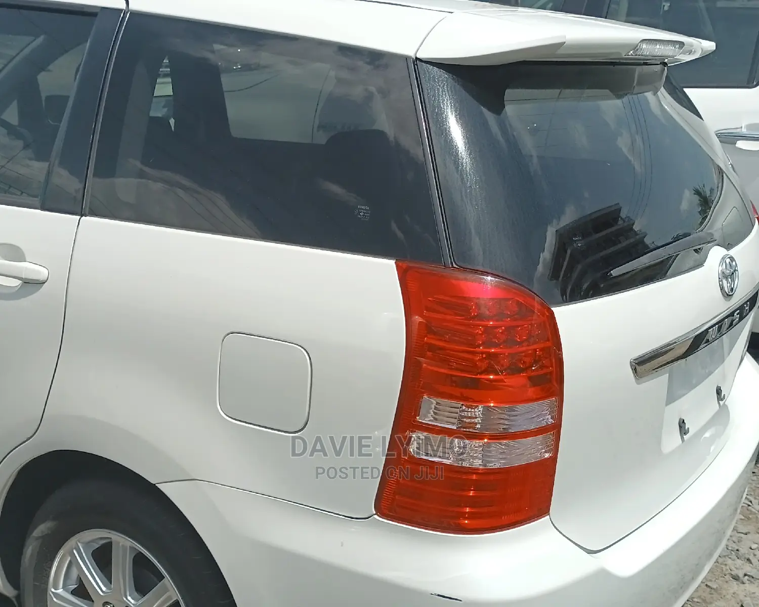 Toyota Wish 2004 White
