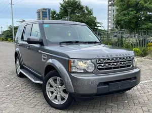 Land Rover Discovery 2010 Gray