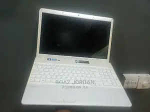 Laptop Sony VAIO Duo 11 SVD1121Z9EB 4GB Intel Core I3 HDD 500GB