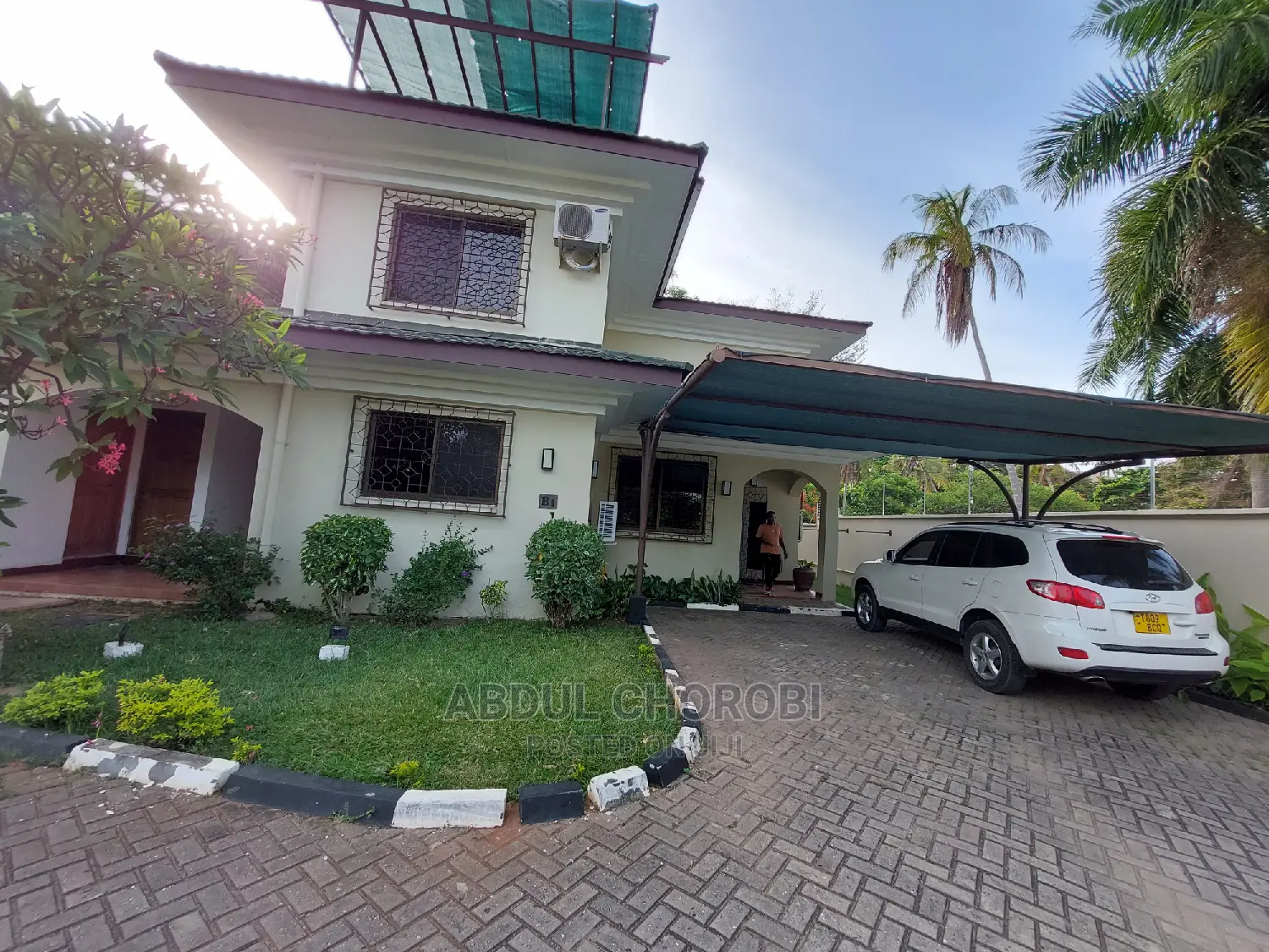 4bdrm Villa in Masaki for rent