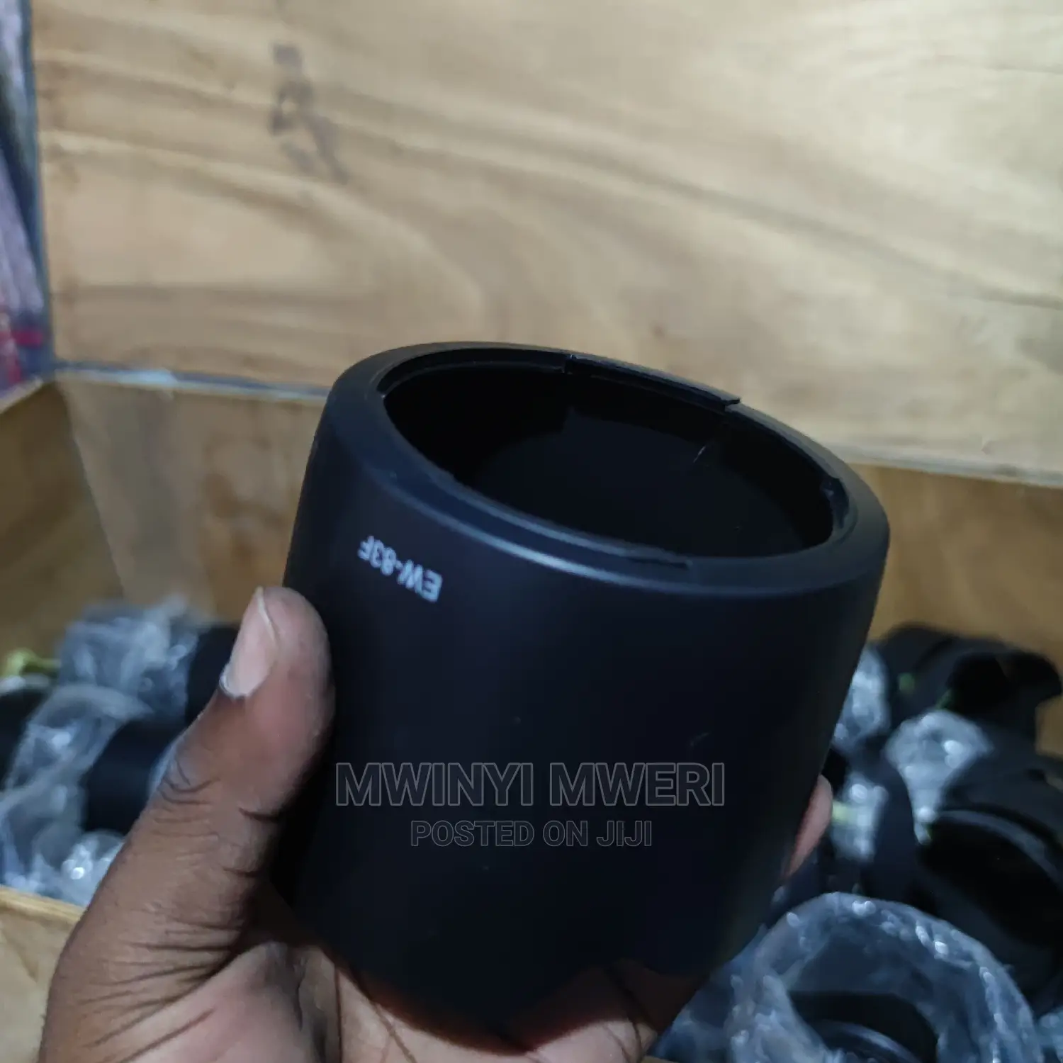 Canon EW83F Lens Hood for 24-70mm F/2.8l Canon SLR Lens