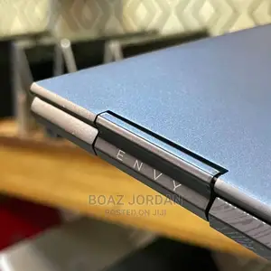 New Laptop HP Envy 13 8GB Intel Core I5 SSD 256GB