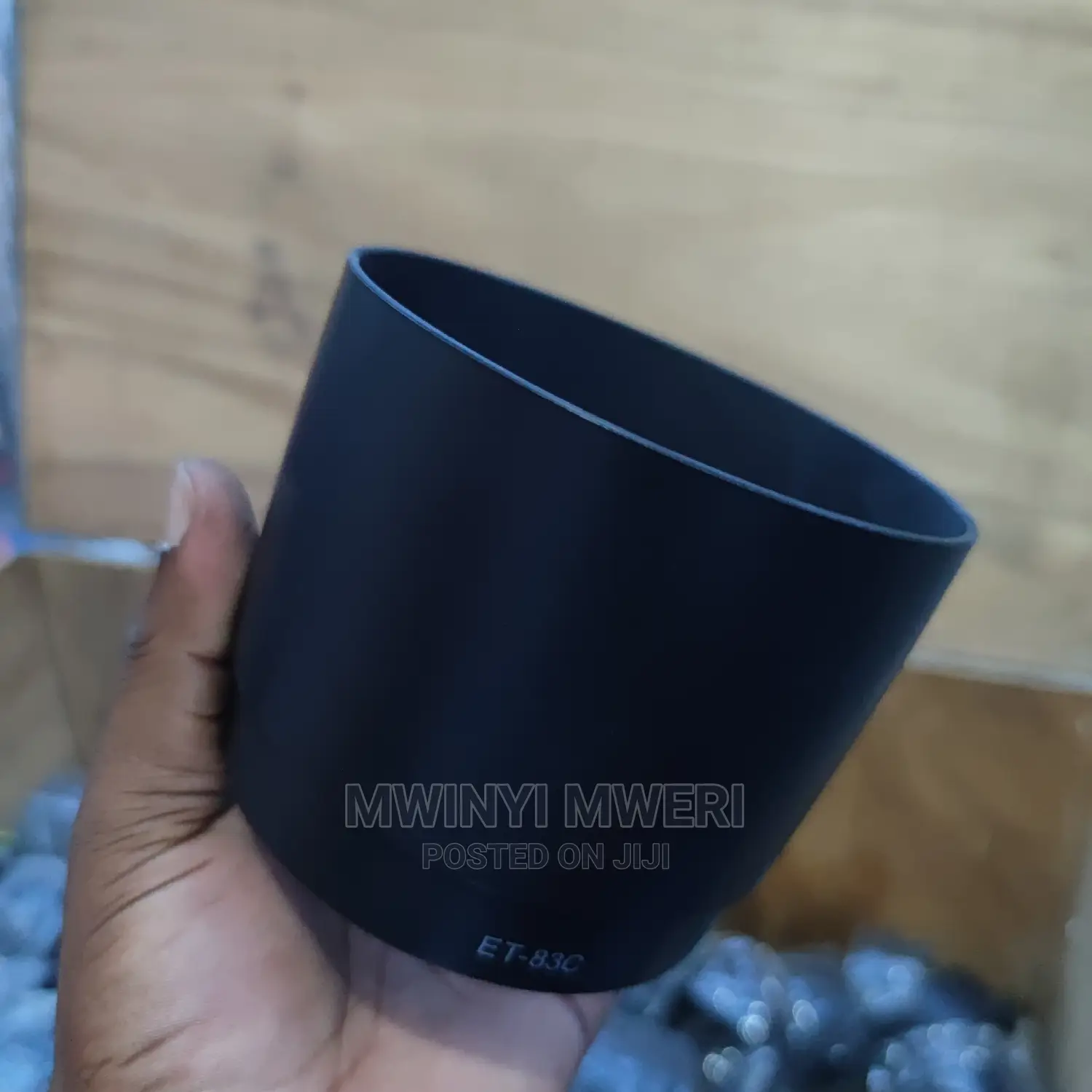 ET-83C Lens Hood for Canon EF 100-400mm F/4.5-5.6l IS Lens