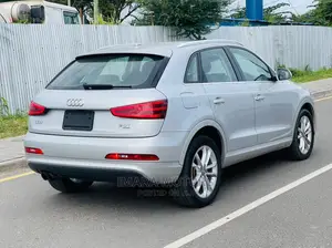 Audi Q3 2012 Silver