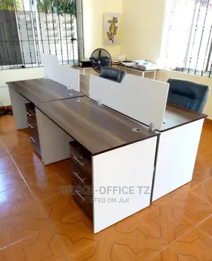 Workstation (4 Seaters)