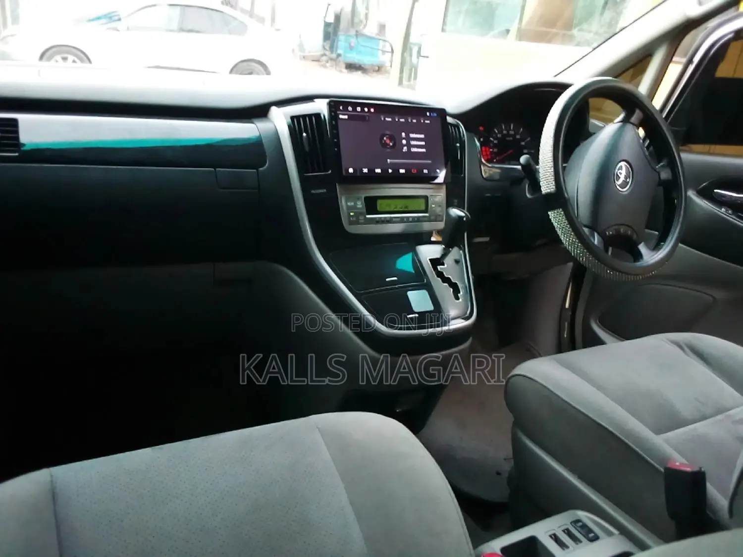 Toyota Alphard 2007 White