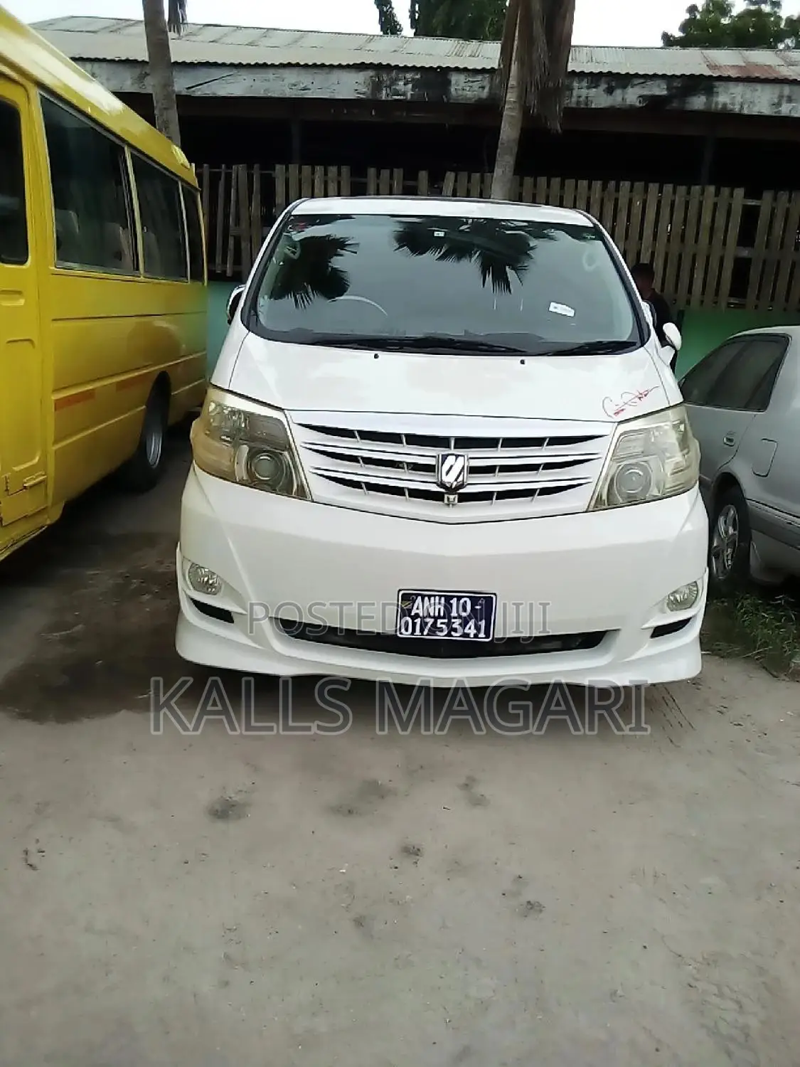 Toyota Alphard 2007 White