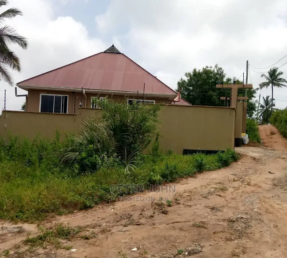 3bdrm House in Mbezi for Sale
