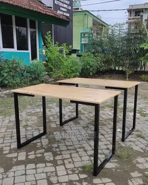 Meza Nzuri Sana Alafu Simple Bei Yetu Ni Poa