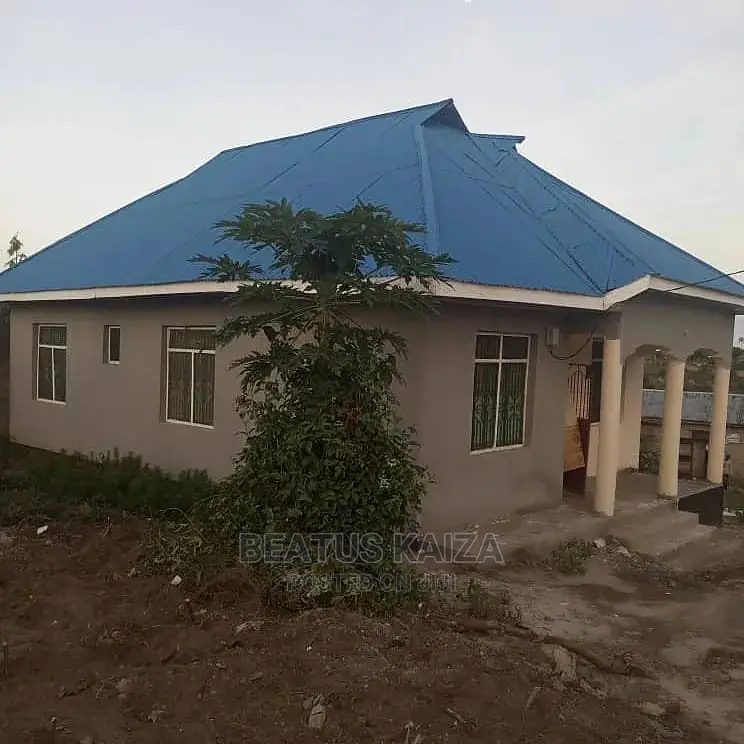 3bdrm Bungalow in Kigamboni Mikwambe for sale