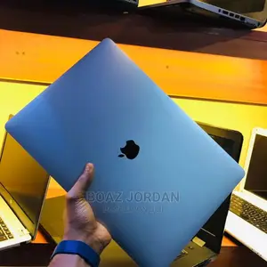 New Laptop Apple MacBook Pro 2019 16GB Intel Core I9 SSD 1T