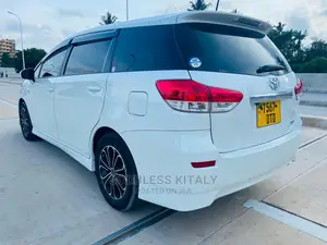 Toyota Wish 2010 White