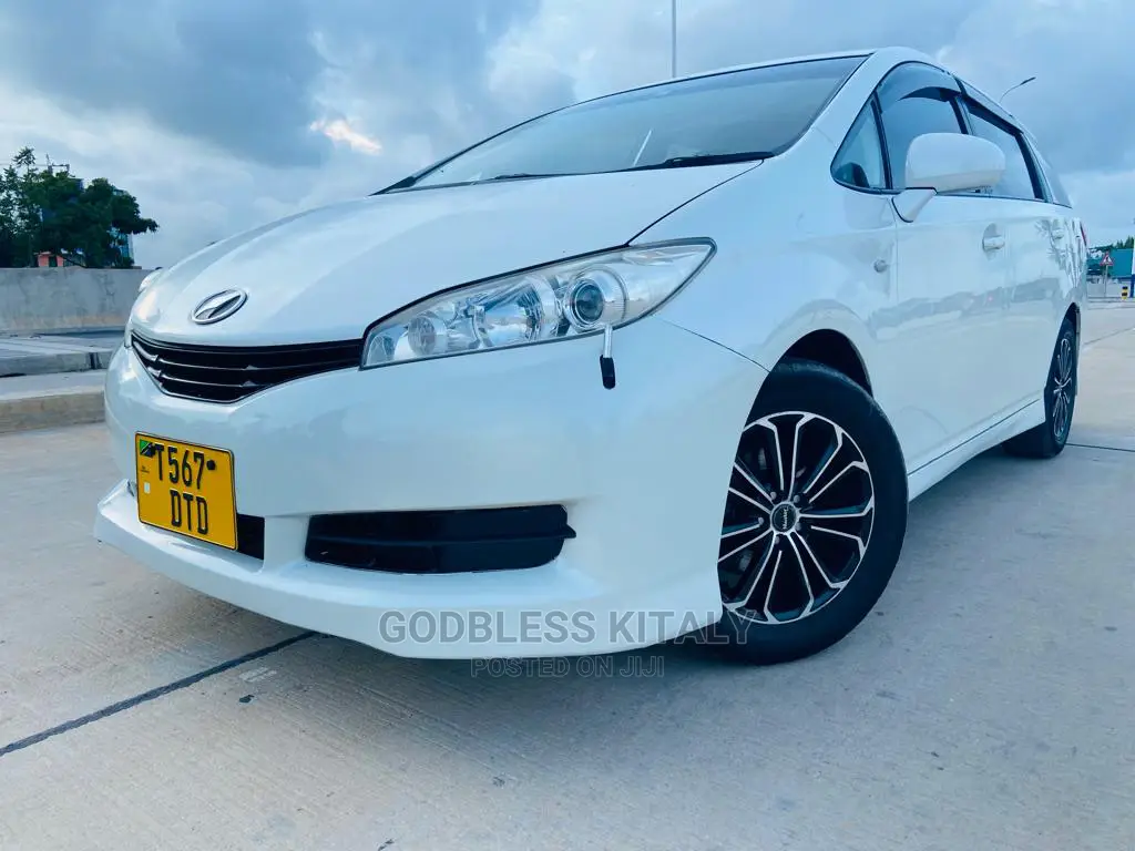 Toyota Wish 2010 White