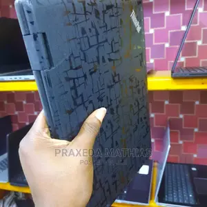 Laptop Lenovo Yoga 11e 4GB Intel Core 2 Duo HDD 320GB