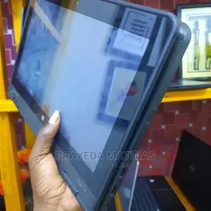 Laptop Lenovo Yoga 11e 4GB Intel Core 2 Duo HDD 320GB