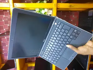 Laptop Dell Latitude E5300 4GB Intel Core I7 HDD 320GB