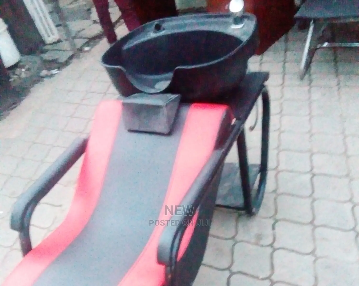 Washing Saloon