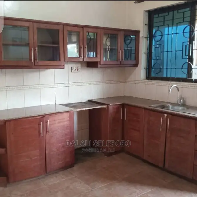 3bdrm Bungalow in Kimara Temboni for Rent