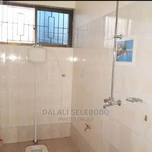 3bdrm Bungalow in Kimara Temboni for Rent