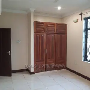3bdrm Bungalow in Kimara Temboni for Rent