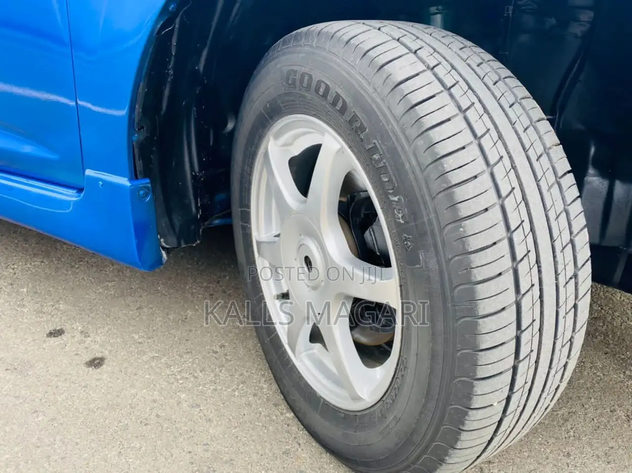 Toyota Wish 2004 Blue